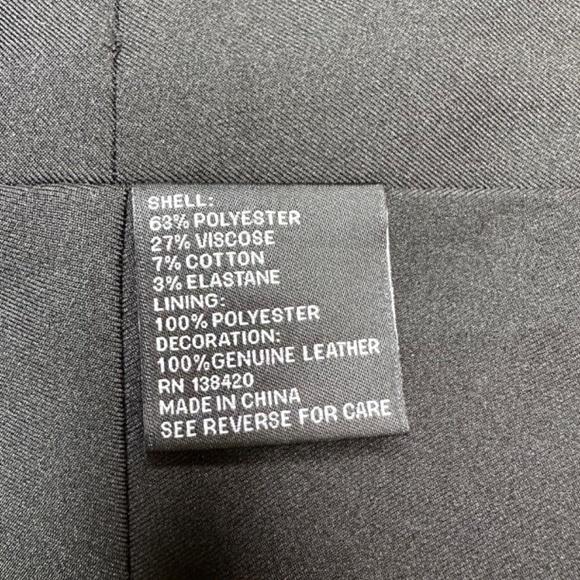 Carlisle Collection Black fitted blazer w/colorful appliqué flowers. Size 8 EUC - Picture 15 of 15